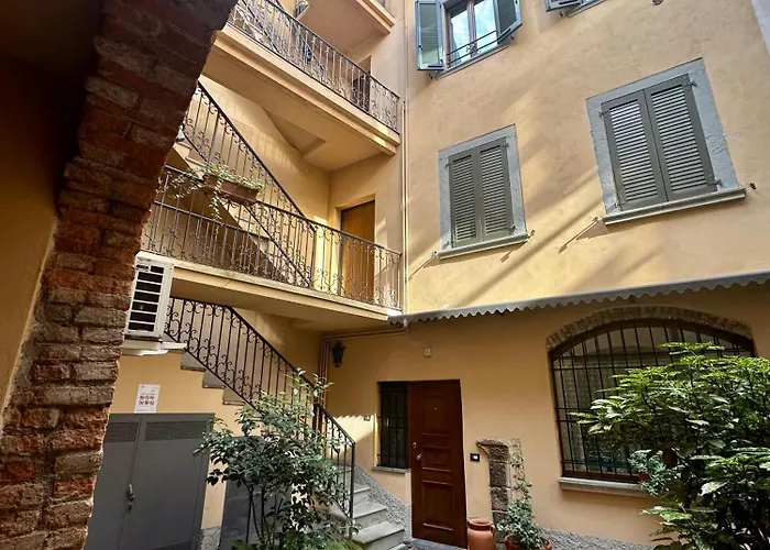 Casetta Margherita - Strategic Position Бергамо